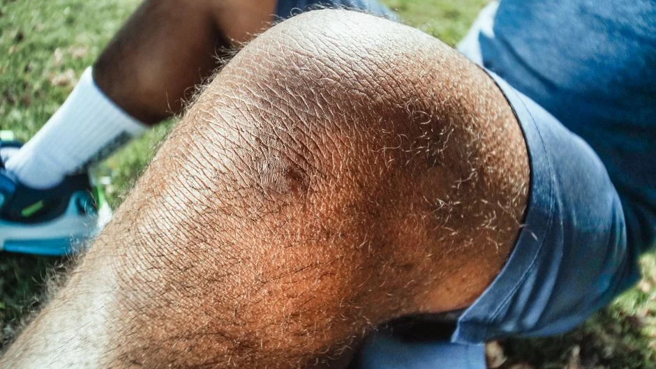Novak Djokovic knee injury